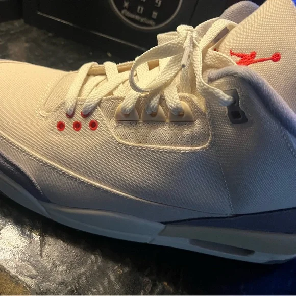 Jordan Sneakers - White and Red - Picture 8 of 10